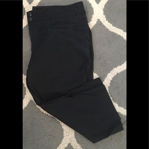 Old Navy black capris